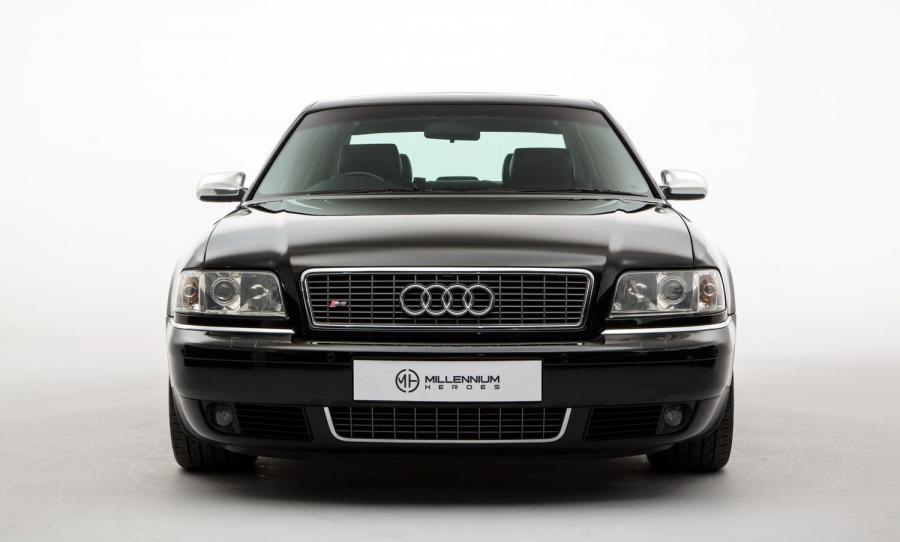  Audi S8 (D2) 1999 года  (UK) (фото 12 из 39)